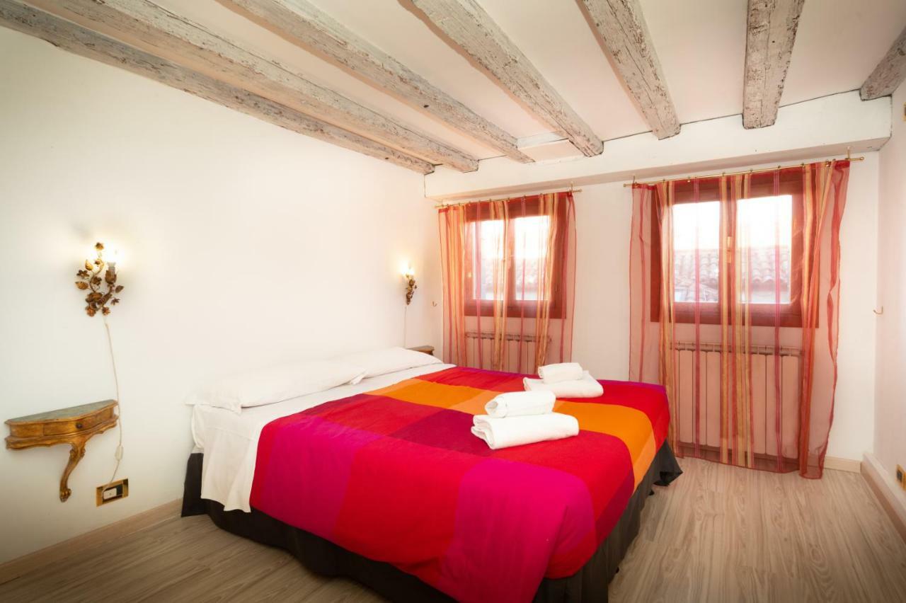 Апартаменты Heart Of Venice White House Rialto Wi-Fi 1Gbs Экстерьер фото
